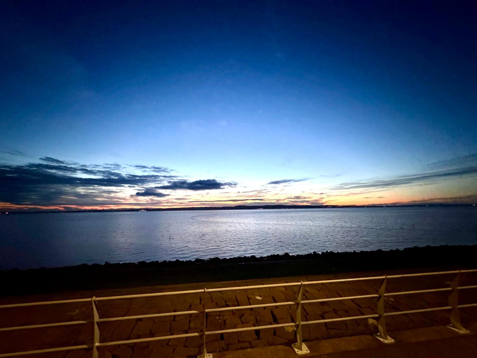 Ocean Park Apartments - Oceanfront - Free Parking And Fast Wifi エディンバラ エクステリア 写真