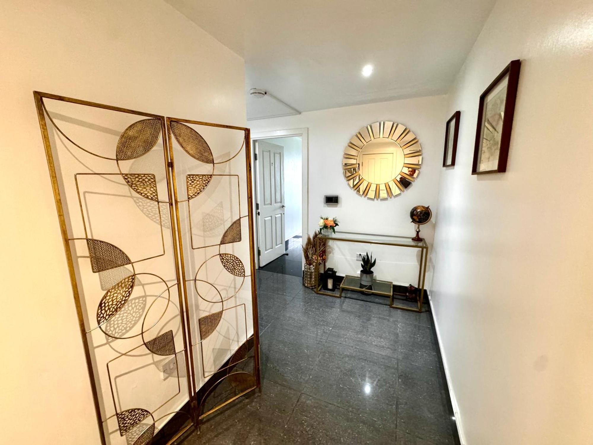 Ocean Park Apartments - Oceanfront - Free Parking And Fast Wifi エディンバラ エクステリア 写真